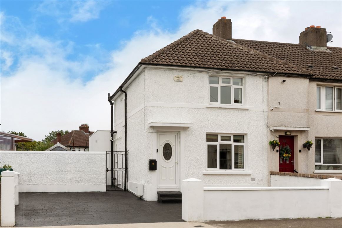 67 Larkhill Road, Santry, Dublin 9