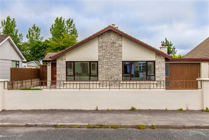 6 Brookvale Avenue, Roscommon Town, Co. Roscommon