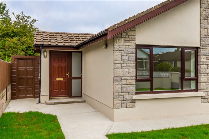 6 Brookvale Avenue, Roscommon Town, Co. Roscommon