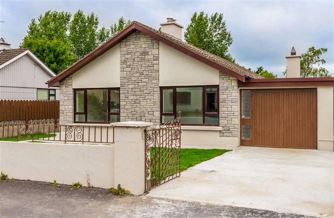 6 Brookvale Avenue, Roscommon Town, Co. Roscommon