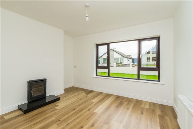 6 Brookvale Avenue, Roscommon Town, Co. Roscommon