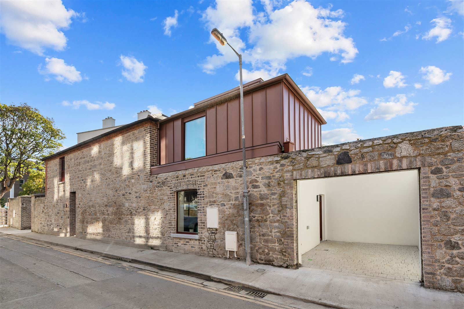 Photo 1 of 15 — Waterloo Road Ballsbridge Dublin 4