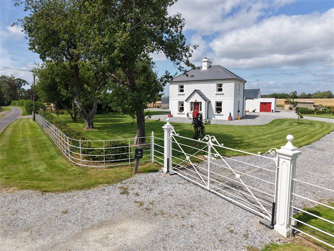 Yellow Orchard, Corballis, Garlow Cross, Navan, Meath