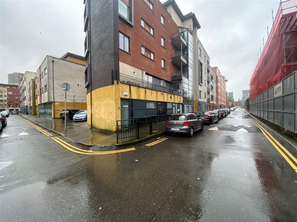 The Forge, Railway Street, Dublin 1 (Room C, Double Room With Ensuite To Rent)