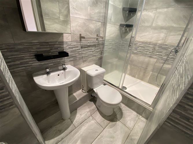 The Forge, Railway Street, Dublin 1 (Room C, Double Room With Ensuite To Rent)