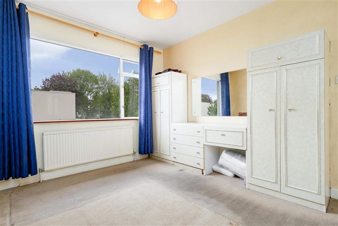 Photo 21 of 32 — 29 Roselawn Road, Castleknock, Dublin 15