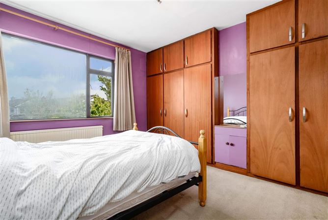 Photo 19 of 32 — 29 Roselawn Road, Castleknock, Dublin 15