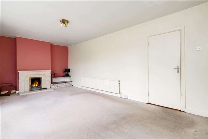 Photo 6 of 32 — 29 Roselawn Road, Castleknock, Dublin 15