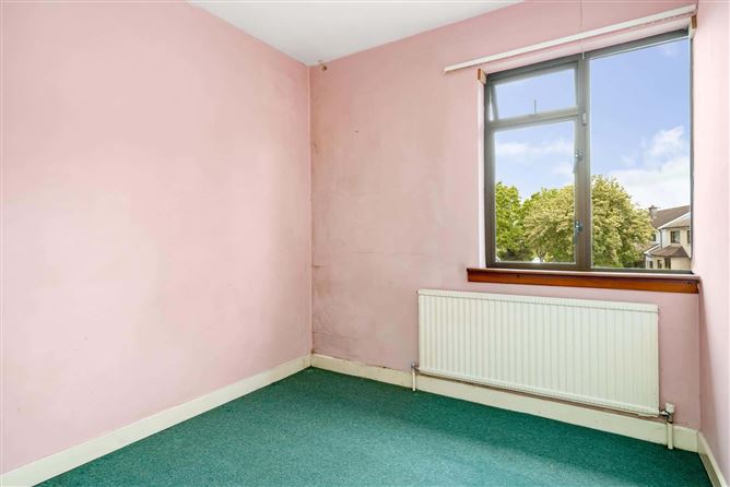 Photo 23 of 32 — 29 Roselawn Road, Castleknock, Dublin 15