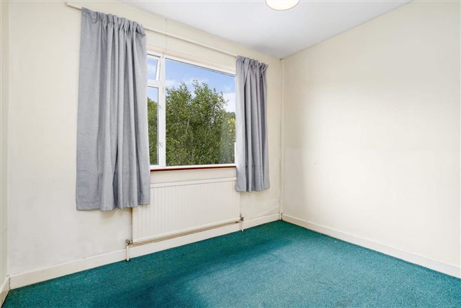 Photo 22 of 32 — 29 Roselawn Road, Castleknock, Dublin 15