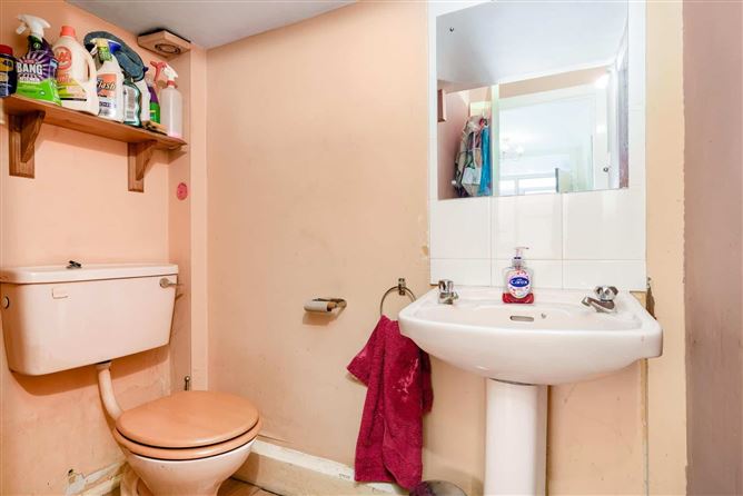 Photo 14 of 32 — 29 Roselawn Road, Castleknock, Dublin 15