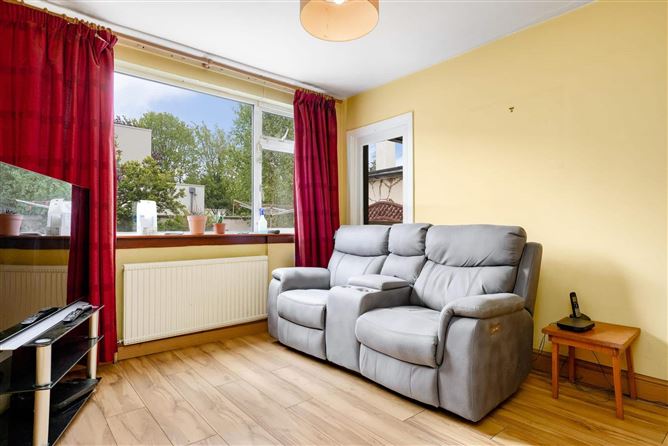 Photo 9 of 32 — 29 Roselawn Road, Castleknock, Dublin 15