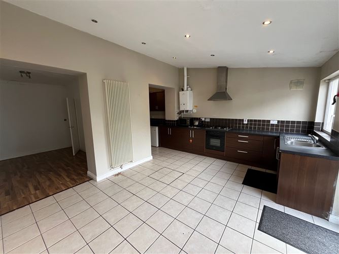 Photo 10 of 13 — 306 Sundrive Road, Dublin 12