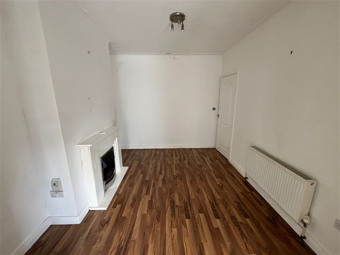 Photo 7 of 13 — 306 Sundrive Road, Dublin 12