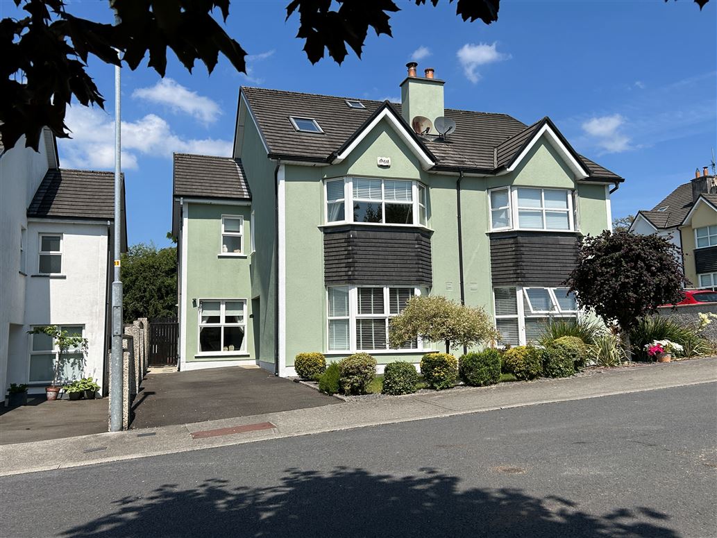 23 Cnoc Cluain, Ballina, Tipperary
