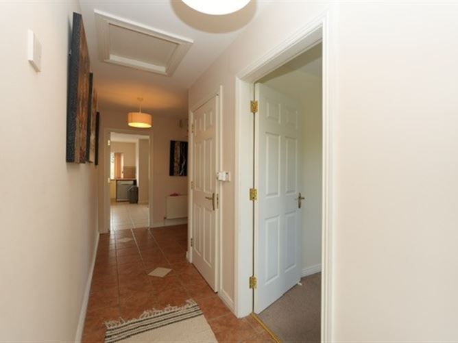 38 Abbey Glen, Knockaunglass, Athenry, Co. Galway