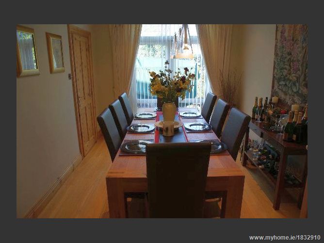Photo 9 of 23 — 4 Blackwood Lawn, Ongar, Dublin 15