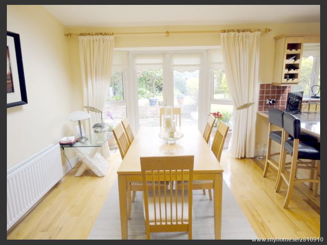 Carpenterstown Road, Castleknock,   Dublin 15