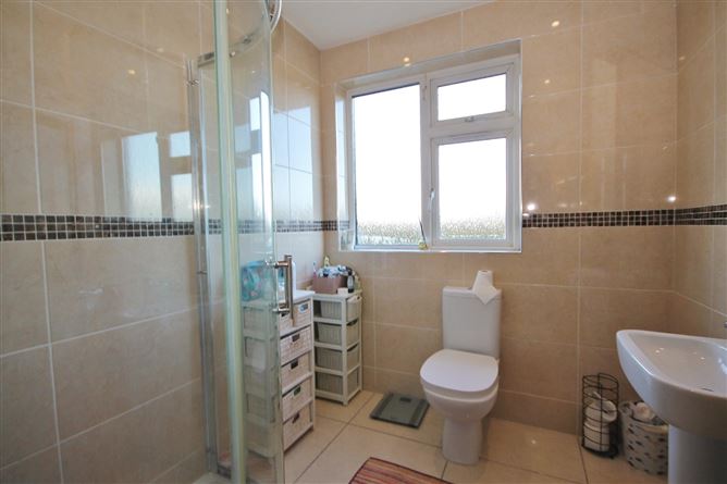 65 Woodview Heights, Lucan, Co. Dublin