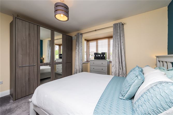 14 Esker Grove, Ardkeen Village, Waterford