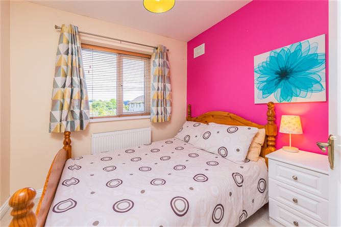 14 Esker Grove, Ardkeen Village, Waterford