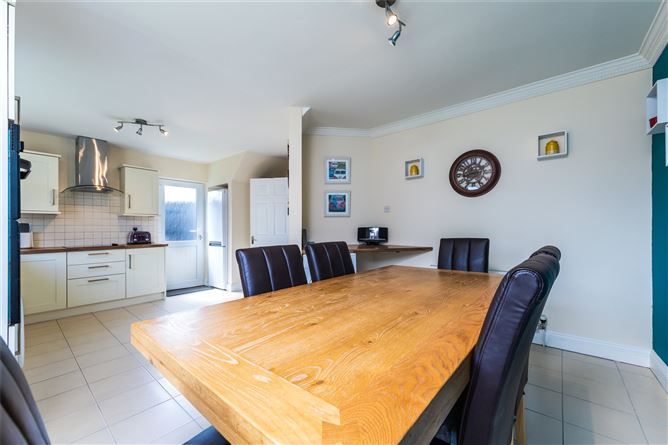 14 Esker Grove, Ardkeen Village, Waterford