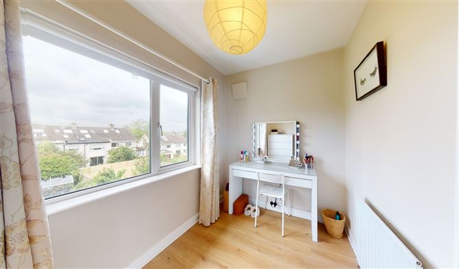 39 Wyattville Close, Loughlinstown, Glenageary, County Dublin