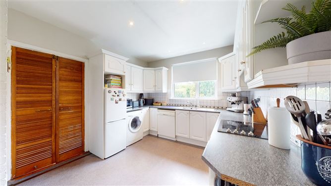 39 Wyattville Close, Loughlinstown, Glenageary, County Dublin