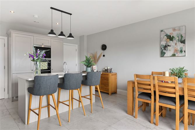 67 Bishops Gate, Kilternan, Dublin 18