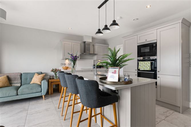 67 Bishops Gate, Kilternan, Dublin 18