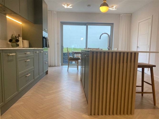 80 Haley`s Hill, Malahide, County Dublin