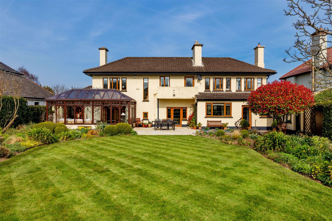 Lagos, 118 Howth Road, Howth, Co. Dublin