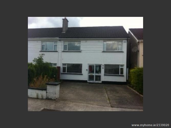 Spacious 5 BEDROOMED PROPERTY,20, HOLLYWOOD PARK, NAAS, CO. KILDARE