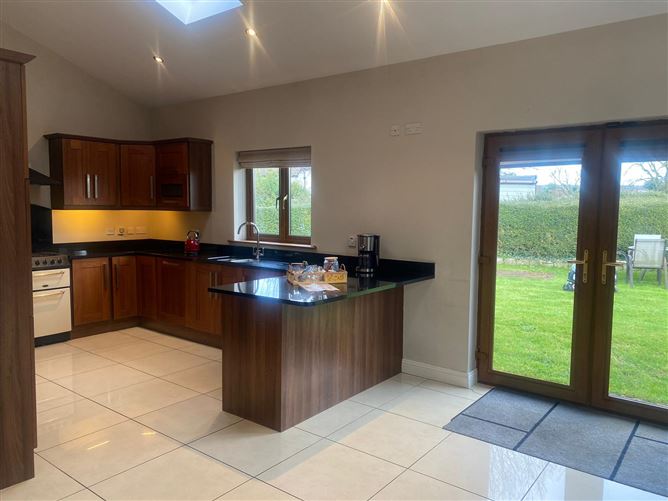 2 Shamrock Villas, Ballymakenny Road, Drogheda, Louth