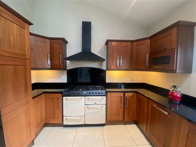 2 Shamrock Villas, Ballymakenny Road, Drogheda, Louth