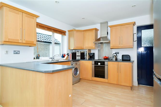 61 An Cimin Mor, Cappagh Road, Knocknacarra, Galway