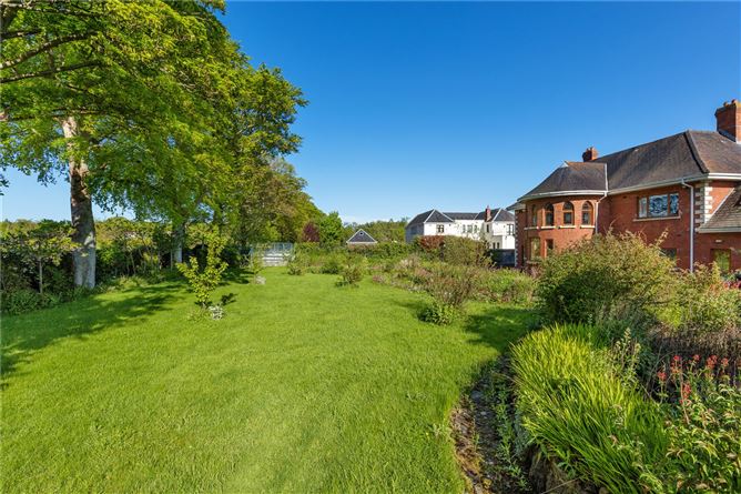 Gouldsbury House, 9 Blackwoods, Blackwood Lane, Malahide, Co. Dublin