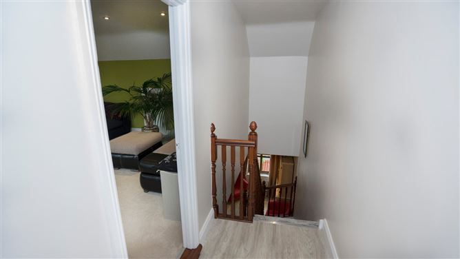 16 Bellingham Green, Main Street, Castlebellingham, Co. Louth
