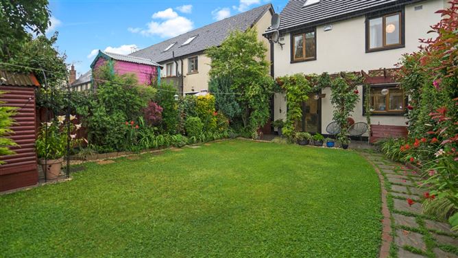16 Bellingham Green, Main Street, Castlebellingham, Co. Louth