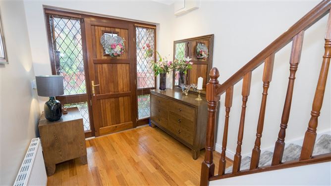 16 Bellingham Green, Main Street, Castlebellingham, Co. Louth