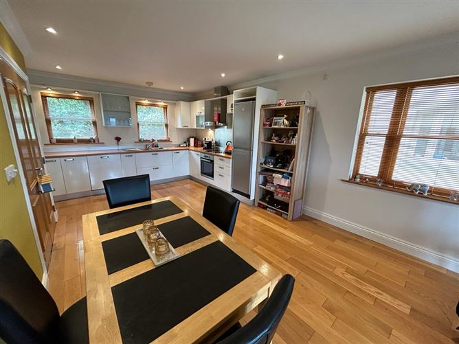 Apartment 4, Estuary Court, Rochestown, Cork