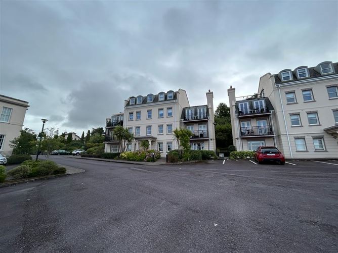 Apartment 4, Estuary Court, Rochestown, Cork
