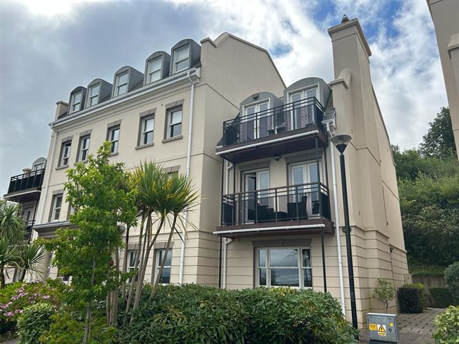 Apartment 4, Estuary Court, Rochestown, Cork