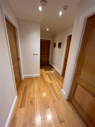 Apartment 4, Estuary Court, Rochestown, Cork