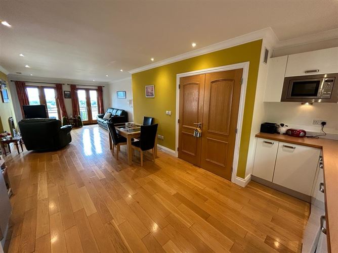 Apartment 4, Estuary Court, Rochestown, Cork
