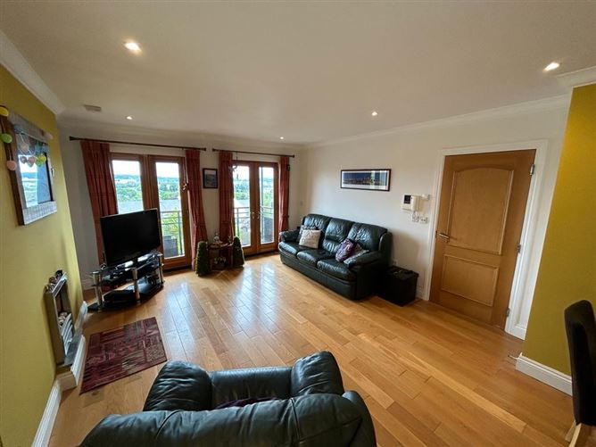 Apartment 4, Estuary Court, Rochestown, Cork