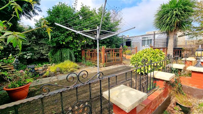 344 Glenview Park, Tallaght,   Dublin 24