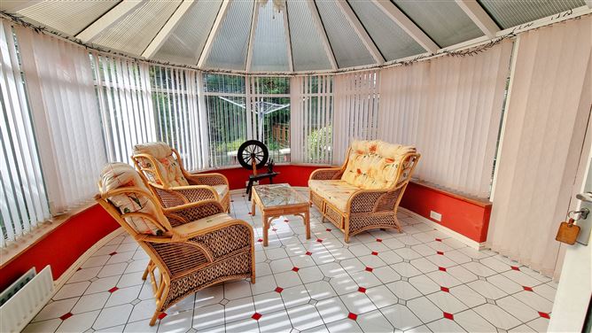 344 Glenview Park, Tallaght,   Dublin 24