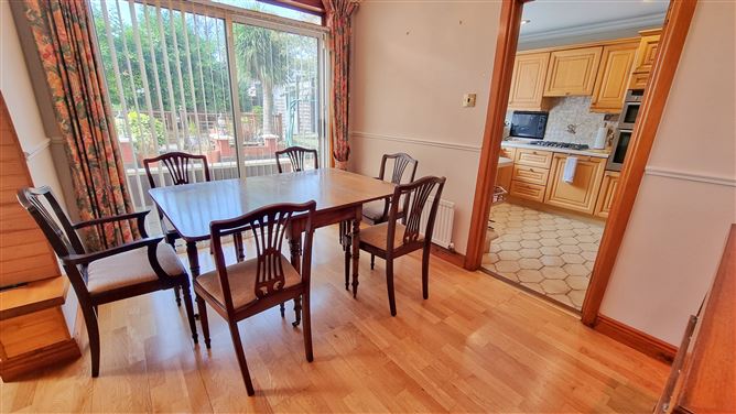 344 Glenview Park, Tallaght,   Dublin 24