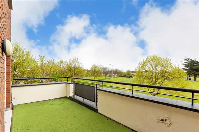 2 Priory Hall, Manor Grove, Terenure, Dublin 12, County Dublin